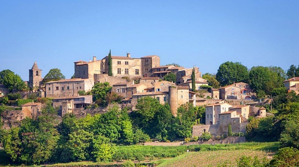 Balade autour du Livron et découverte oenologique en vélo électrique